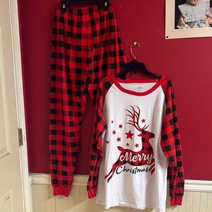 Red and Black Plaid womens Christmas Pajamas size small